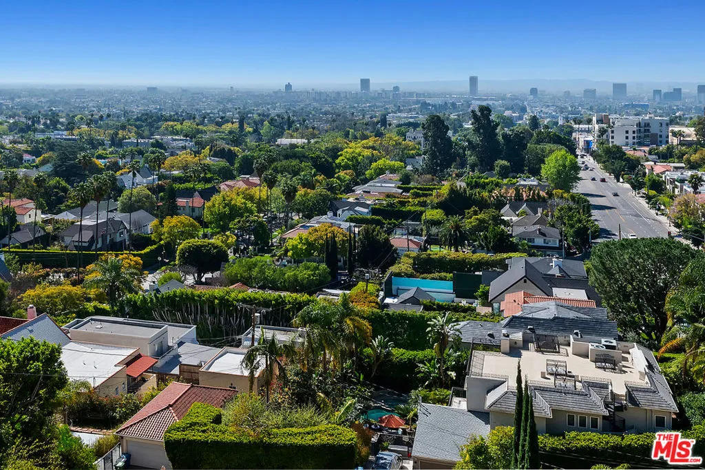 7874 Fareholm Drive, Los Angeles, California 90046 home-pic-51